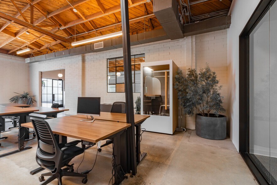 More Photos Of 5920-5924 Blackwelder St, Culver City Office For Lease