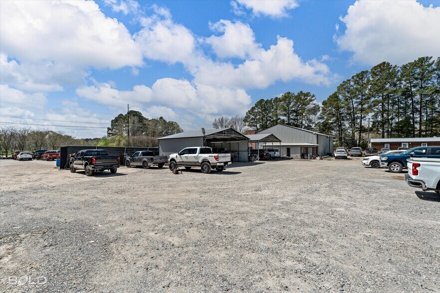 More Photos Of 6508 W 70th St, Shreveport Industrial For Lease