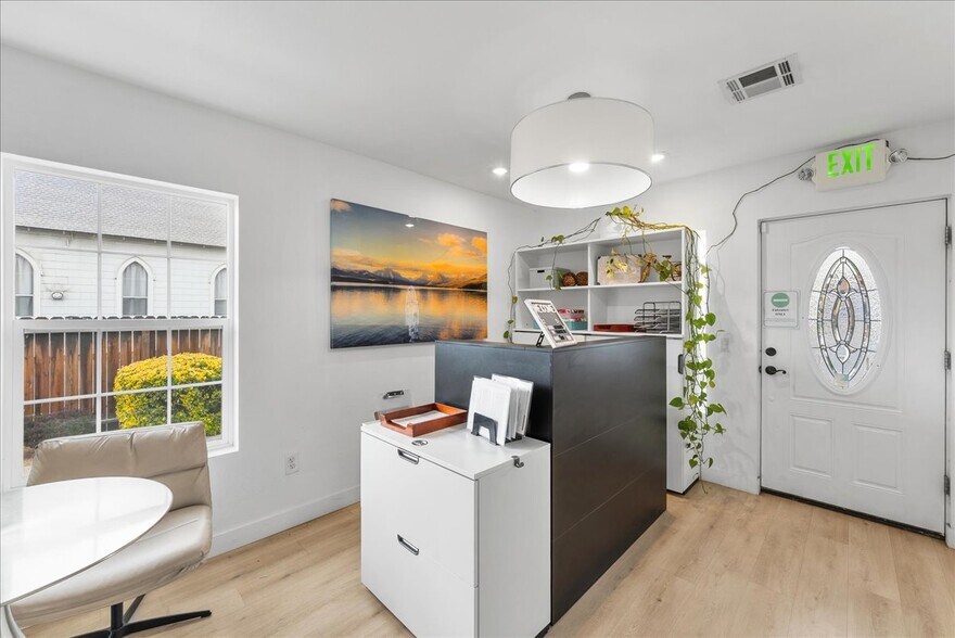 More Photos Of 438 Pyramid Way, Sparks Office For Sale