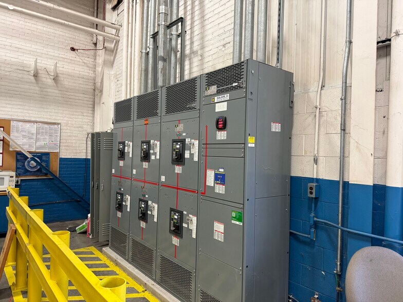 More Photos Of 900 Lima Ave, Findlay Warehouse For Sale