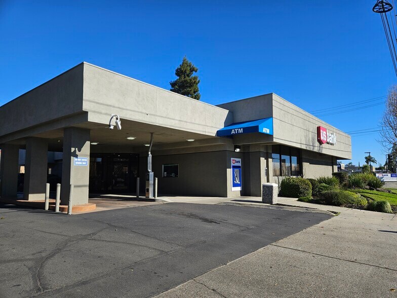 More Photos Of 3501 Tully Rd, Modesto Bank For Sale