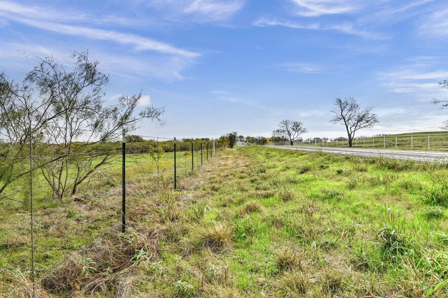 More Photos Of TBD E FM 121, Gunter Land For Sale