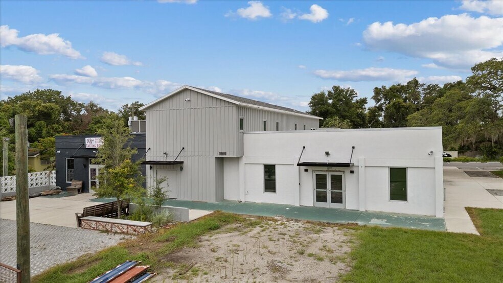 Primary Photo Of 3800 N Nebraska Ave, Tampa Freestanding For Sale