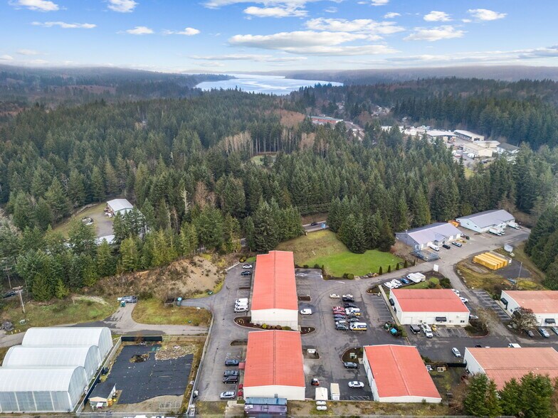 More Photos Of 5686 NE Minder Rd, Poulsbo Warehouse For Sale