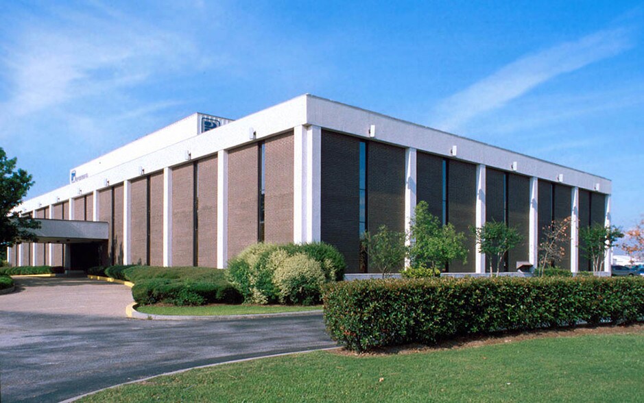 More Photos Of 9333 Bryant St, Houston Office For Lease