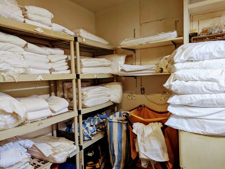 More Photos Of 12520 State St, Atlanta Hotel For Sale