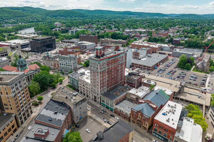 More Photos Of 19-21 Chenango St, Binghamton Apartments For Sale