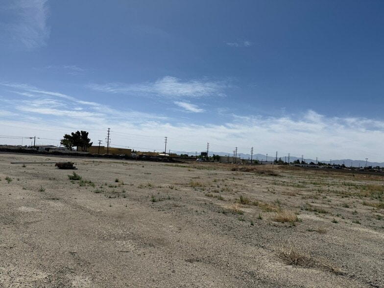 More Photos Of 45711 Division St, Lancaster Land For Sale