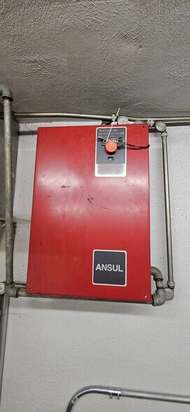 More Photos Of 210 Wolf Ave, Englewood Lodge Meeting Hall For Sale