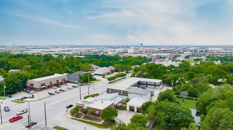 More Photos Of 1515 E Belt Line Rd, Carrollton Office Residential For Sale