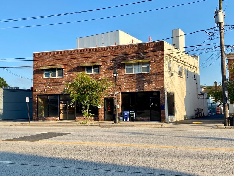 More Photos Of 4230-4236 Merrick Rd, Massapequa Storefront Retail Residential For Sale