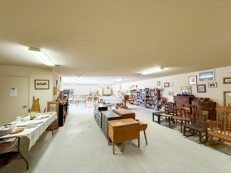 More Photos Of 2125 Yosemite Pky, Merced Research And Development For Sale