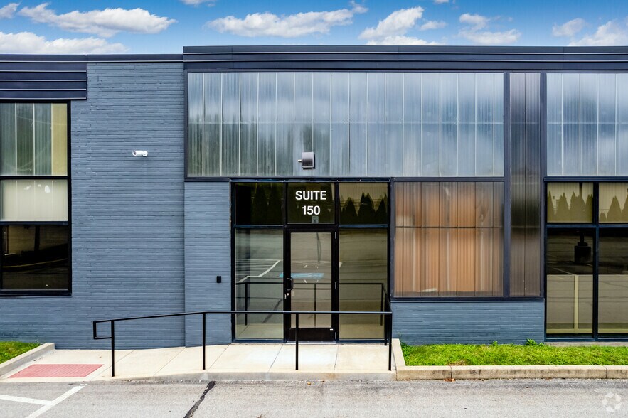 More Photos Of 307 23rd Street Ext, Sharpsburg Industrial For Lease