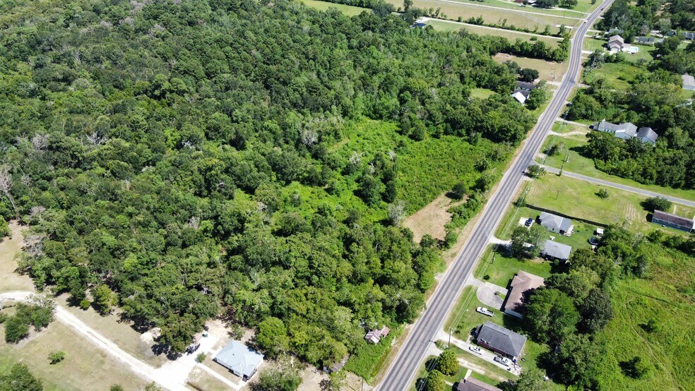 More Photos Of 6107 FM 565, Cove Land For Sale