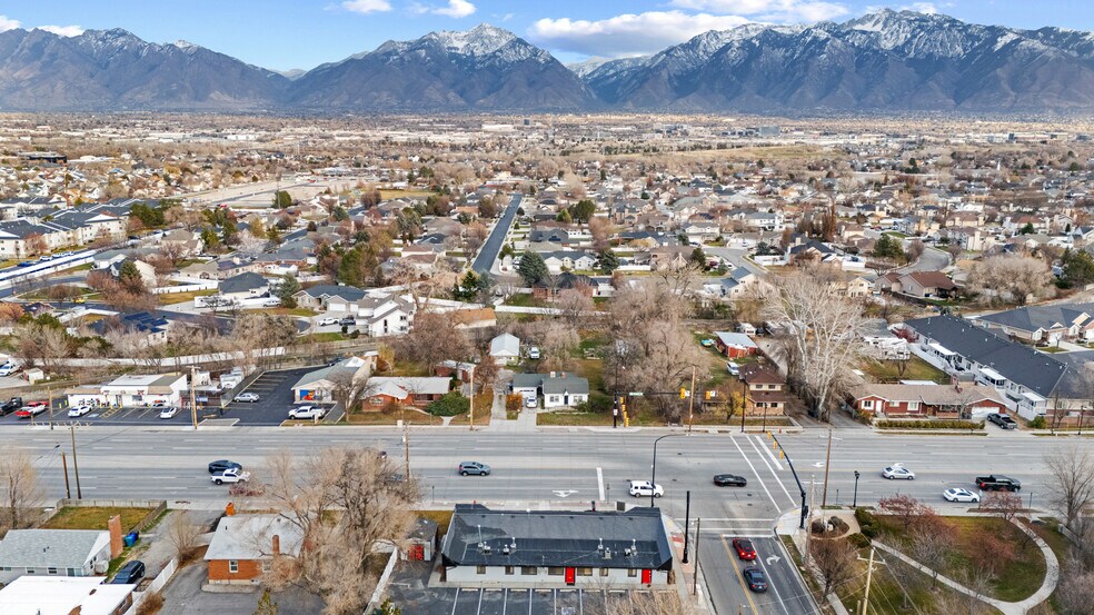 More Photos Of 9386 S Redwood Rd, West Jordan Office For Lease