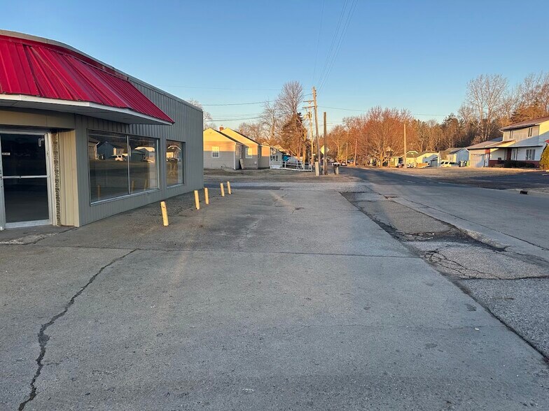 More Photos Of 3516 Elmport Rd, Bridgeport Storefront Retail Office For Sale