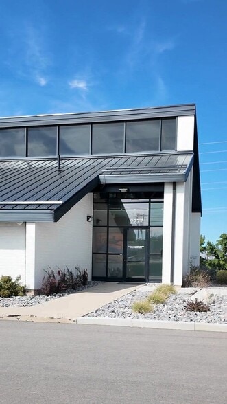 Primary Photo Of 2277 E Fort Union Blvd, Cottonwood Heights Medical For Lease