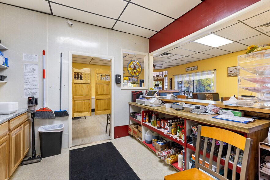 More Photos Of 24 Main st, Three Forks General Retail For Sale