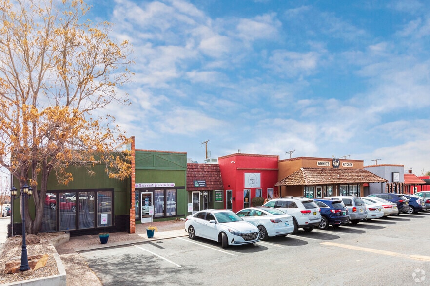 More Photos Of 3107 Eubank Blvd, Albuquerque Unknown For Lease