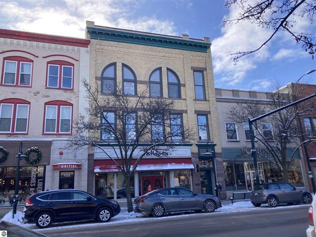 More Photos Of 148 E Front St, Traverse City Storefront Retail Office For Lease