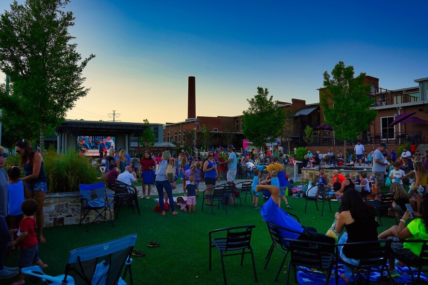 More Photos Of 225 Reformation Pky, Canton Unknown For Lease