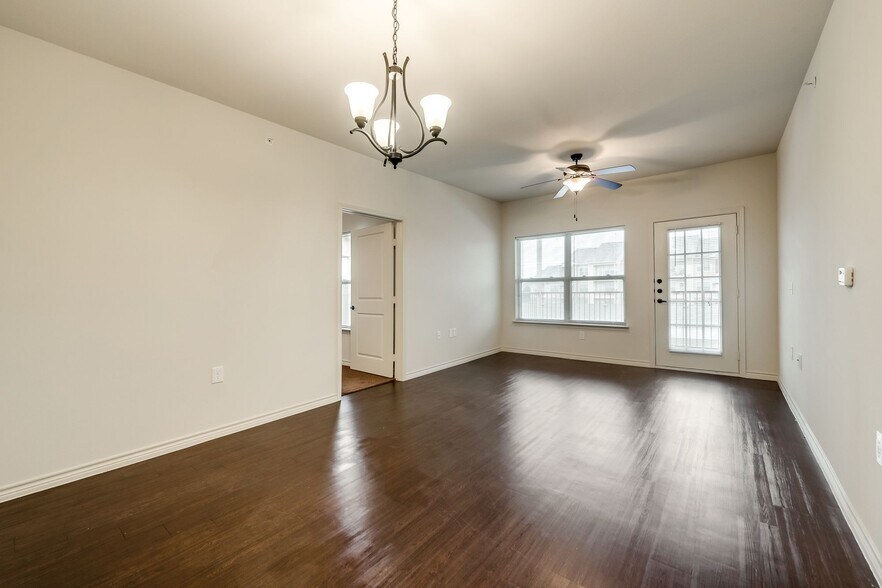 More Photos Of 2410 W Jack Finney Blvd, Greenville Apartments For Sale