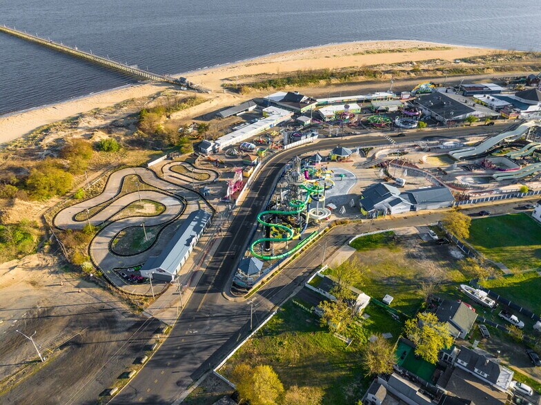 More Photos Of 15 Laurel Ave, Keansburg Specialty For Sale