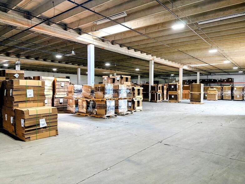 Primary Photo Of 1102 Old Stage Rd, Simpsonville Warehouse For Lease