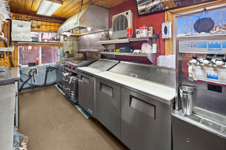 More Photos Of 417 Main - NM 38 hwy, Red River Restaurant For Sale
