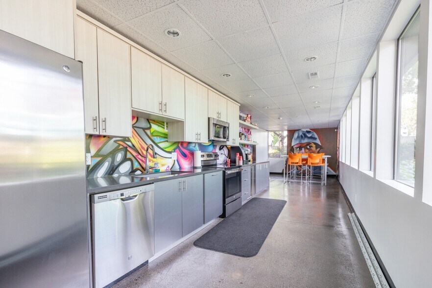 More Photos Of 2063 E 3900 S, Salt Lake City Office For Lease