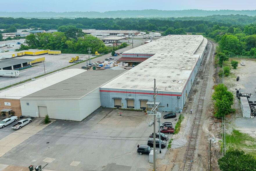 Primary Photo Of 164 W 31st St, Chattanooga Distribution For Lease