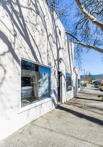 More Photos Of 290 Seminary Ave, Ukiah Storefront Retail Residential For Sale