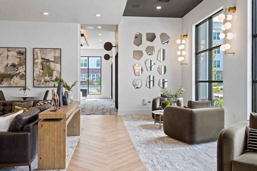 More Photos Of 12400 Dutton Rd, Midlothian Apartments For Sale