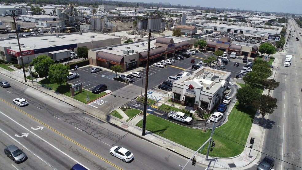 More Photos Of 2214-2222 S Grand Ave, Santa Ana Unknown For Lease