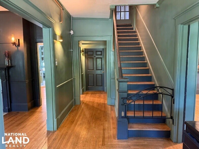 More Photos Of 4 S 1st St, Denton Specialty For Sale
