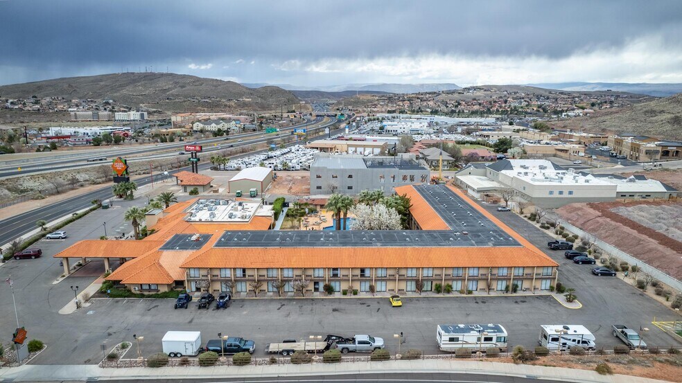 More Photos Of 1450 S Auto Mall Dr, St George Hotel For Sale