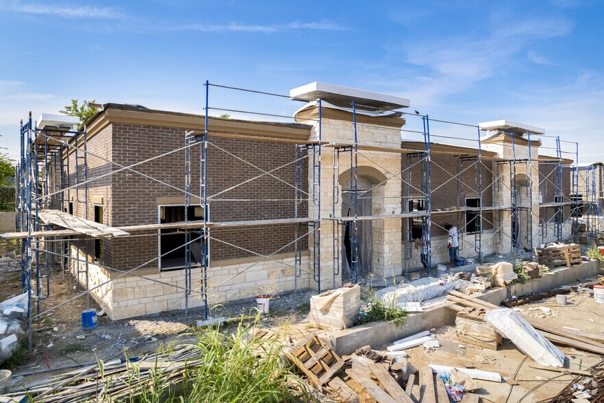 More Photos Of 14111 King Rd, Frisco Storefront Retail Office For Lease