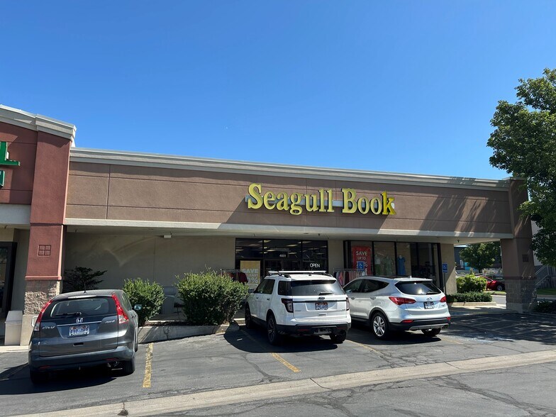 More Photos Of 4031-4041 Riverdale Rd, Riverdale Freestanding For Lease