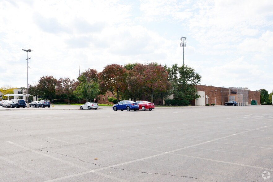 More Photos Of 5959 Bigger Rd, Kettering Light Distribution For Sale