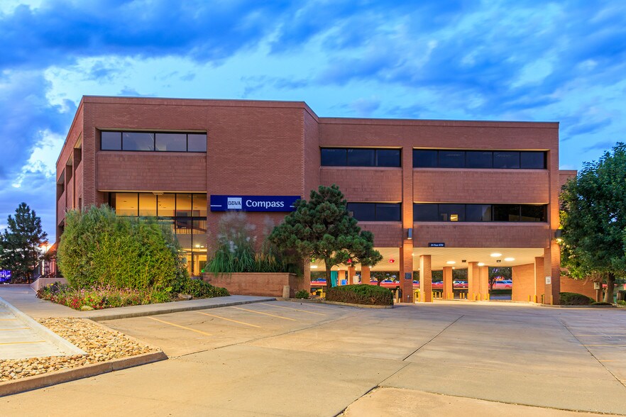 More Photos Of 8100 E Arapahoe Rd, Englewood Office For Lease