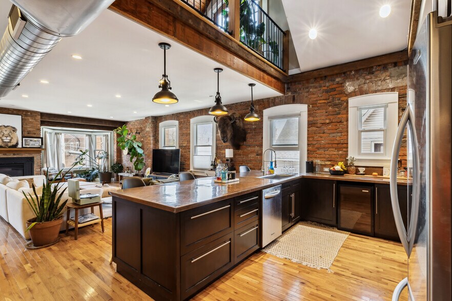 More Photos Of 801 Literary Rd, Cleveland Storefront Retail Residential For Sale