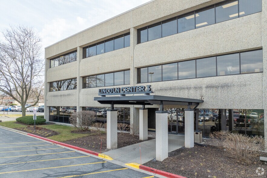 More Photos Of 10150 W National Ave, West Allis Coworking Space