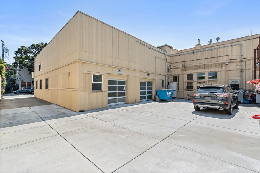 More Photos Of 629-639 S B St, San Mateo Storefront For Lease