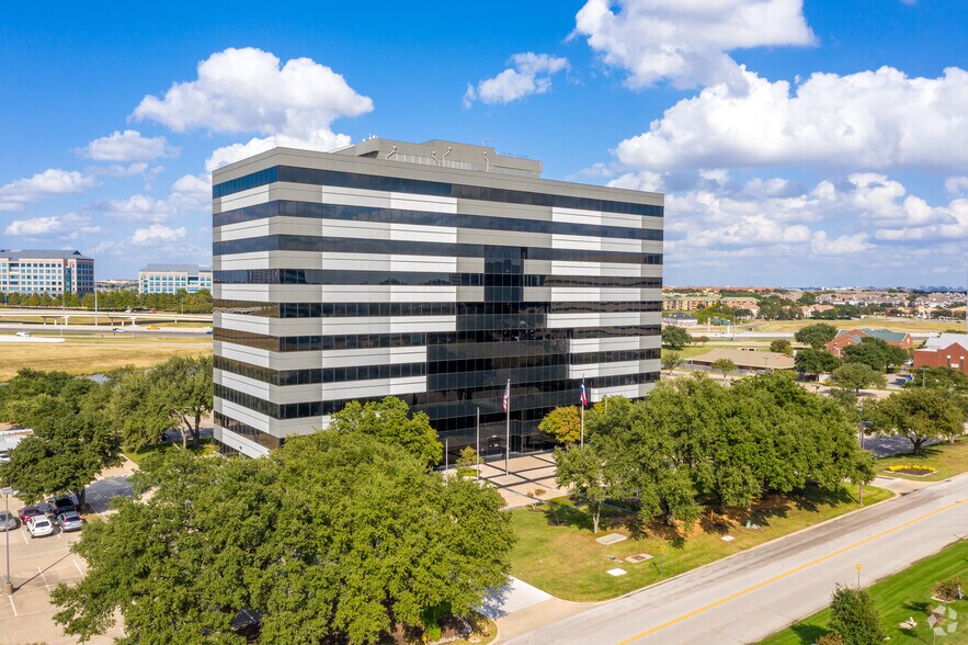 More Photos Of 1231 Greenway Dr, Irving Office For Lease