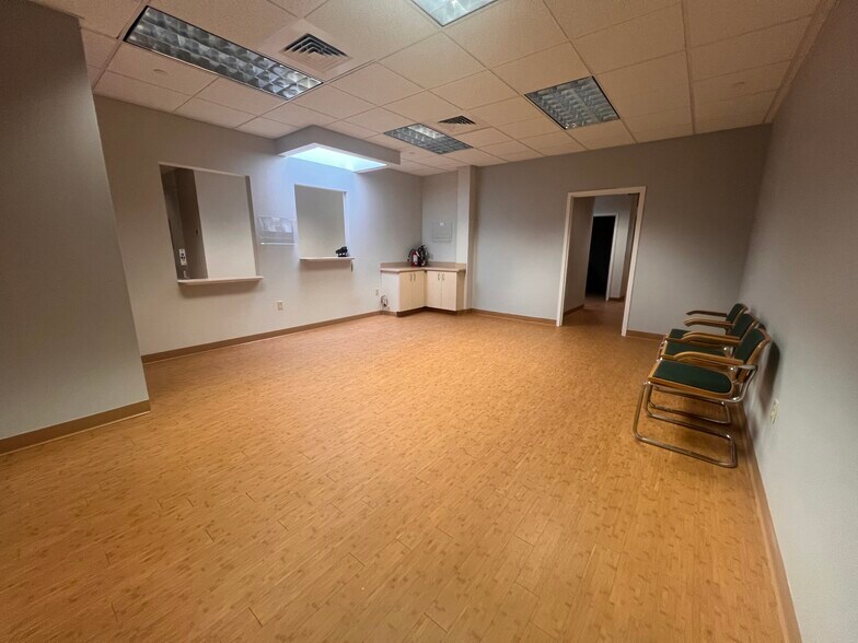 More Photos Of 100 Technology Dr, Trumbull Medical For Lease