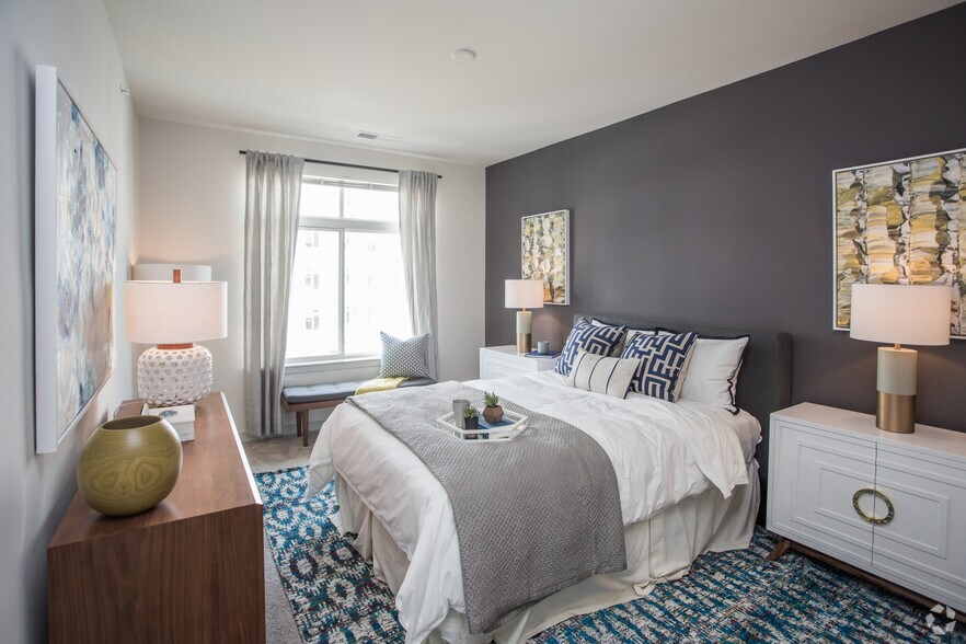 More Photos Of 8010 Gramercy Blvd, Rockville Apartments For Lease