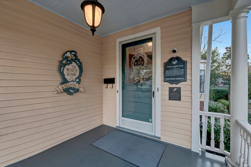 More Photos Of 412 S 3rd St, Wilmington Hospitality For Sale