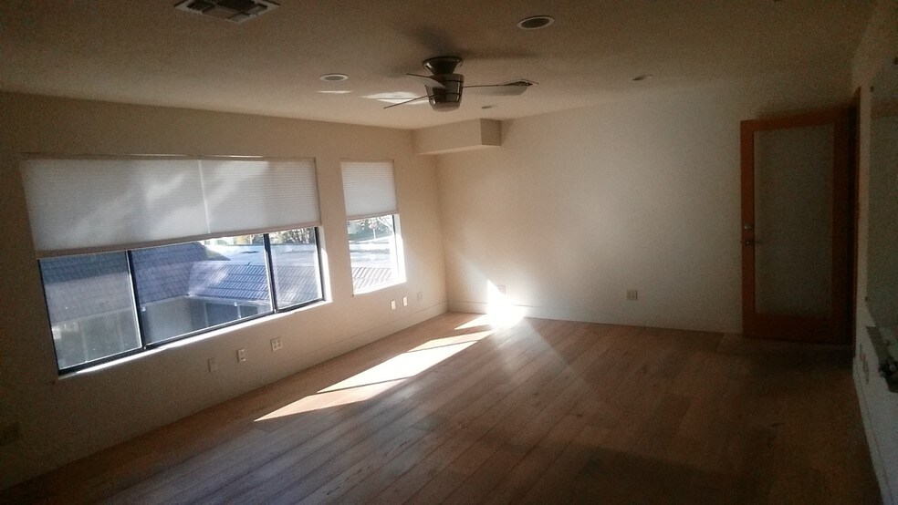 More Photos Of 390 W Standley St, Ukiah Office For Lease