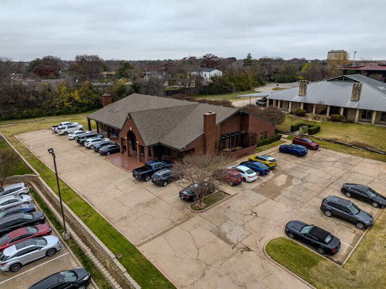 Primary Photo Of 4800 Bryant Irvin Ct, Fort Worth Office For Sale