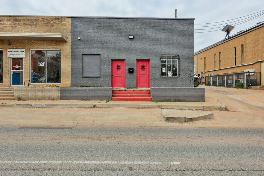 More Photos Of 3121 N Pennsylvania Ave, Oklahoma City Storefront Retail Office For Sale